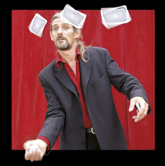 Le magicien Pierre Denys-tours de cartes